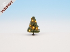noch-beleuchteter-weihnachtsbaum