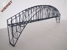 hack-modellbahnartikel-bogenbrucke-50cm-grau-1